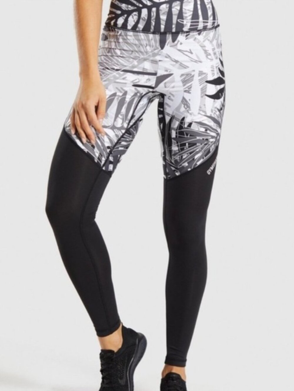 Gymshark Logo Paradise Print Leggings Size M